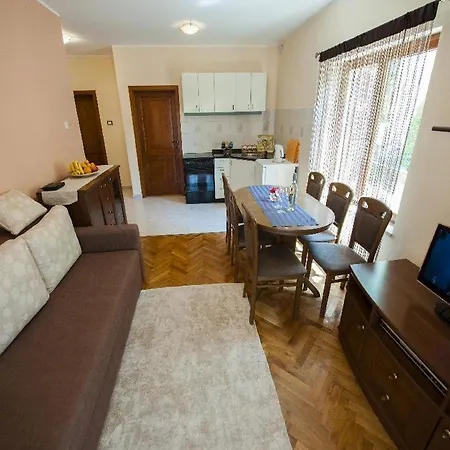 Bojic 281 *